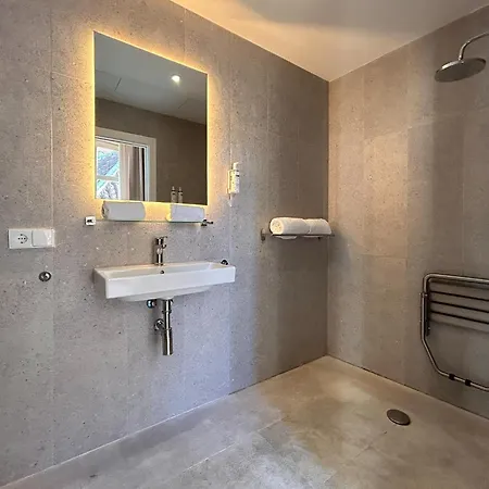 Smartr Centro Aparthotel 3*